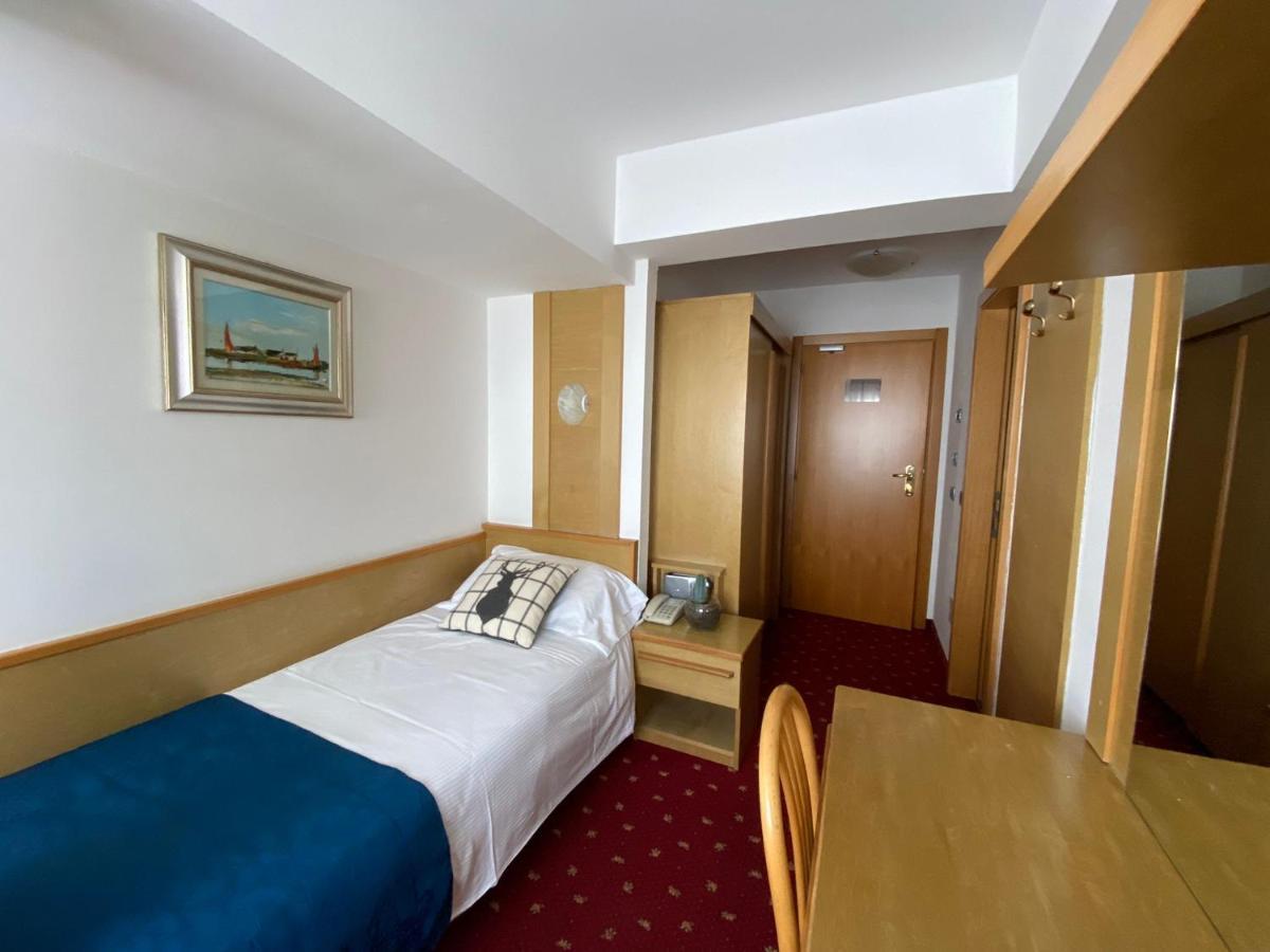 Grand Hotel Miramonti Passo del Tonale Cameră foto